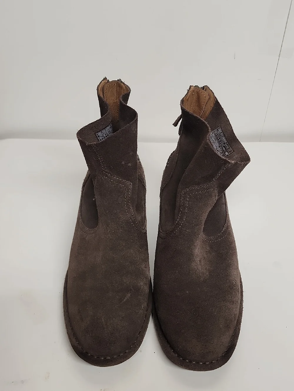 UGG Chocolate Brown Western Style Suede Ankle Booties with Stacked Heel Size 8